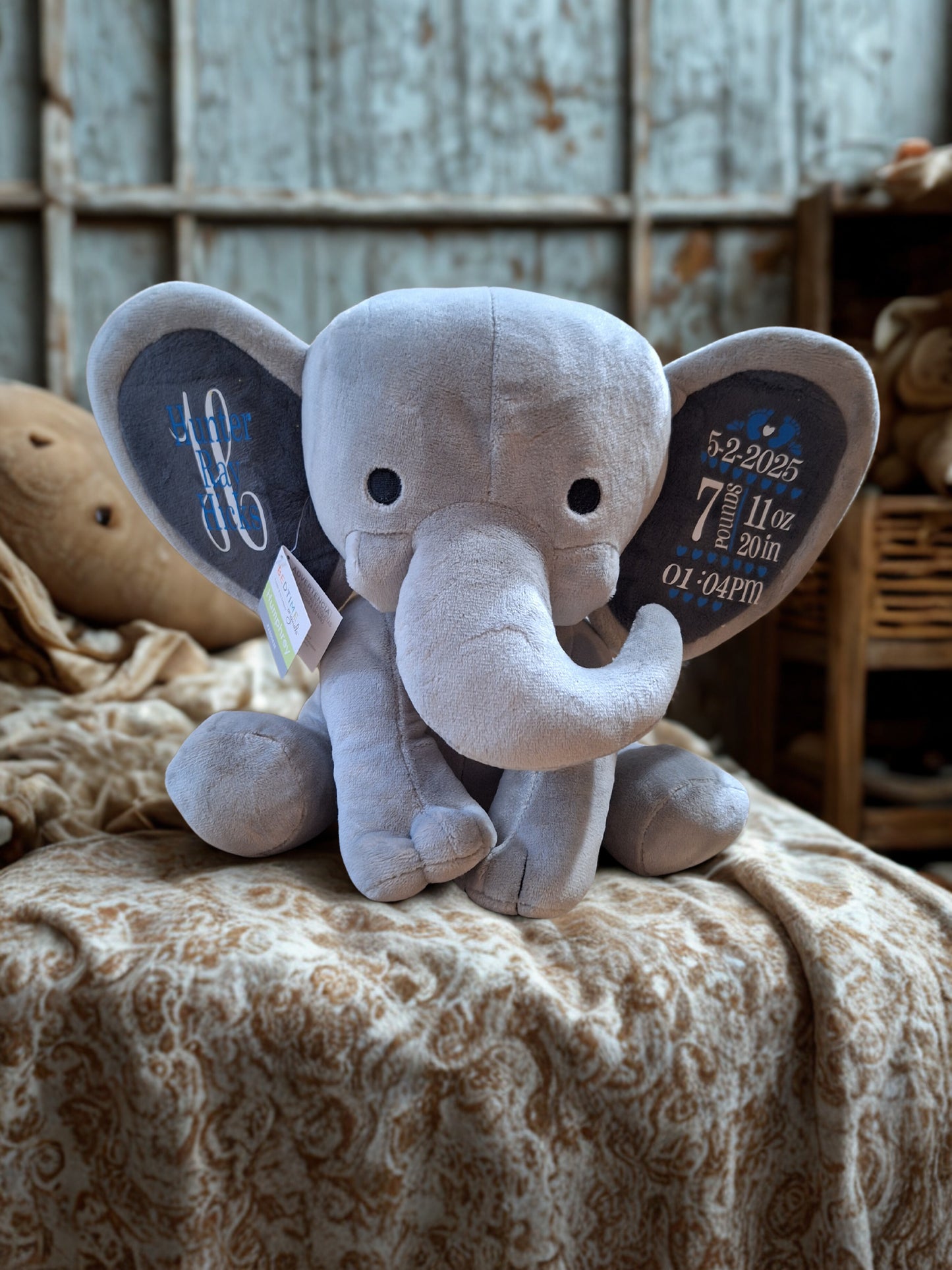 Baby Stat Elephant